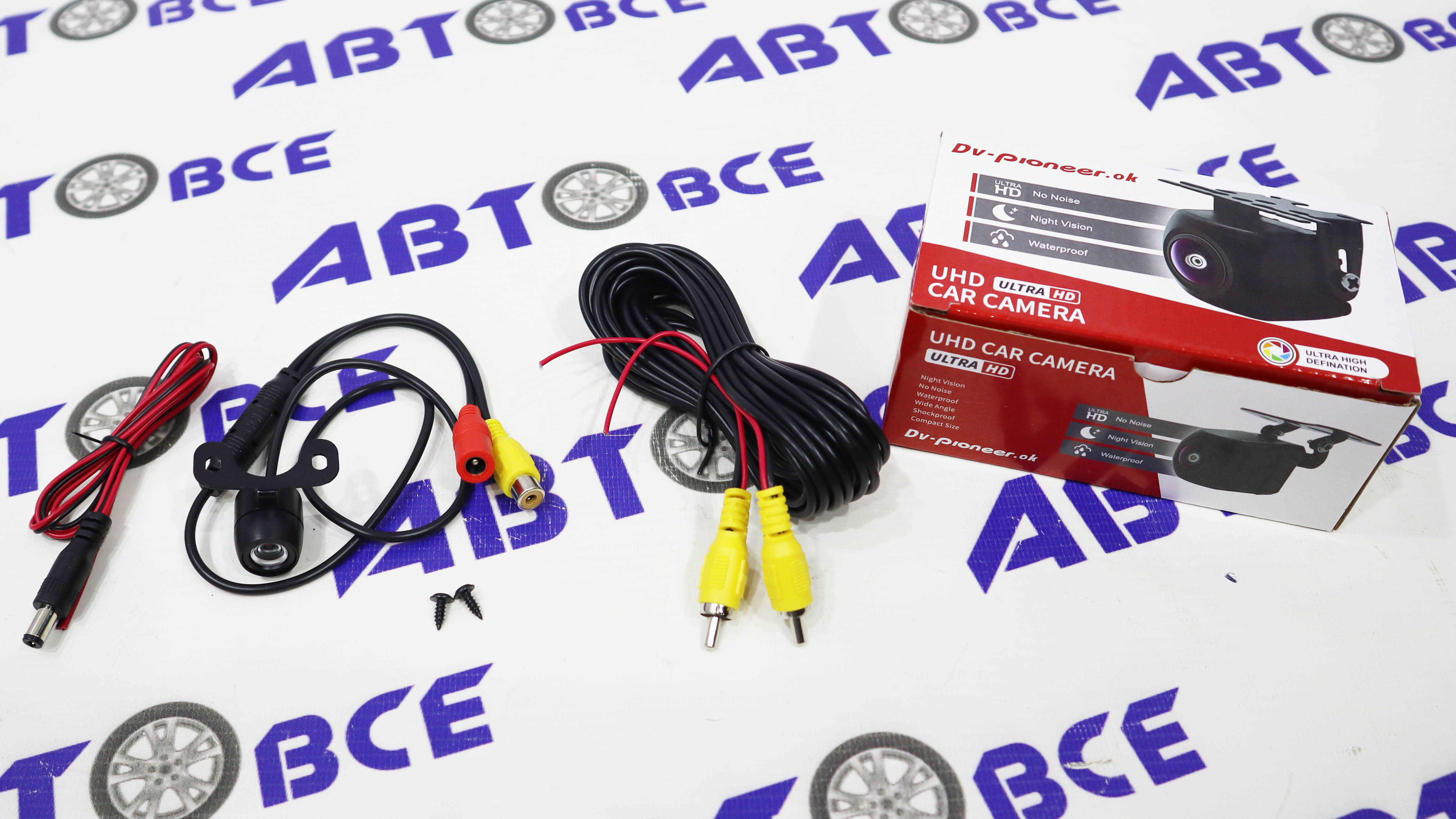 Камера заднего вида (парковочная) универсальная круглая E165 PIONEER-OK